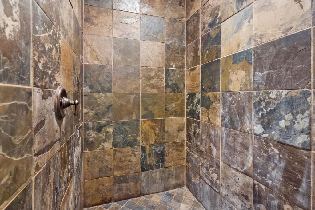 Suwanee, Georgia, 30024, United States, ,6 BathroomsBathrooms,Residential,Active,1900171