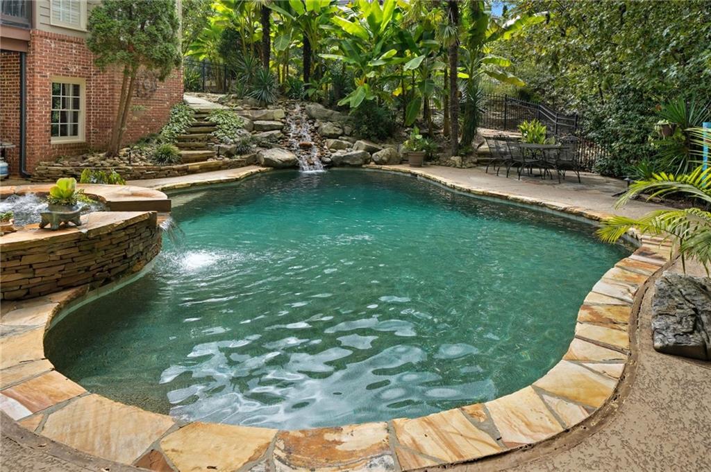 Canton, Georgia, 30114, United States, 6 Bedrooms Bedrooms, ,5 BathroomsBathrooms,Residential,Active,1972202