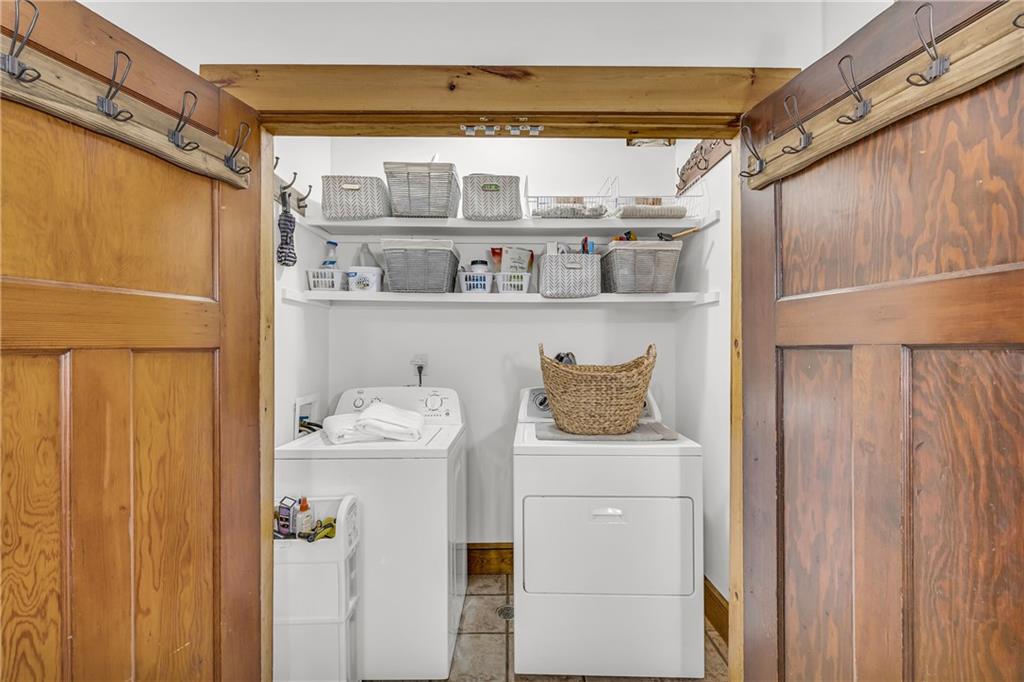 Cherry Log, Georgia, 30522, United States, 4 Bedrooms Bedrooms, ,5 BathroomsBathrooms,Residential,Active,2044183