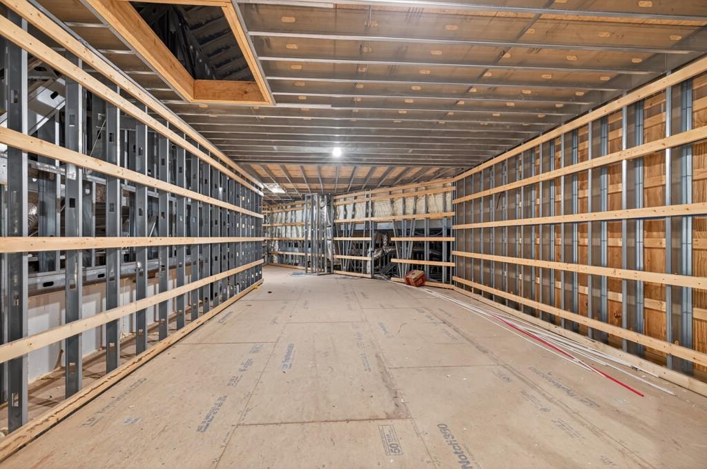 Loganville, Georgia, 30052, United States, 9 Bedrooms Bedrooms, ,10 BathroomsBathrooms,Residential,Active,1987241