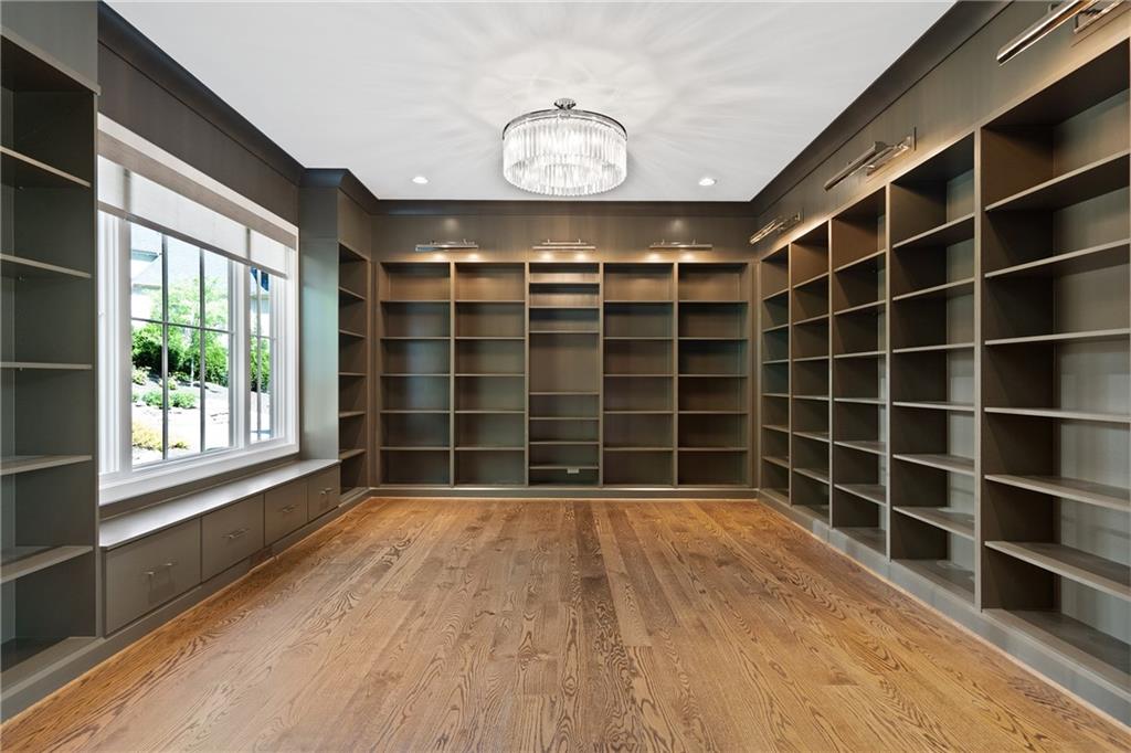 Johns Creek, Georgia, 30022, United States, ,6 BathroomsBathrooms,Residential,Active,1799401