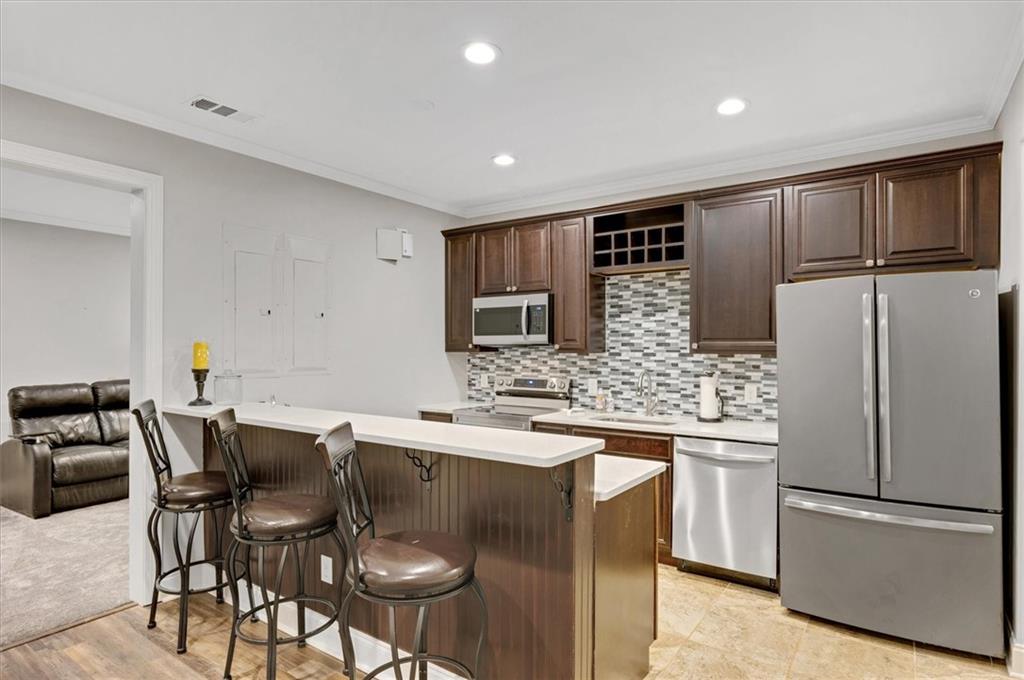 Dawsonville, Georgia, 30534, United States, 4 Bedrooms Bedrooms, ,5 BathroomsBathrooms,Residential,Active,1936637