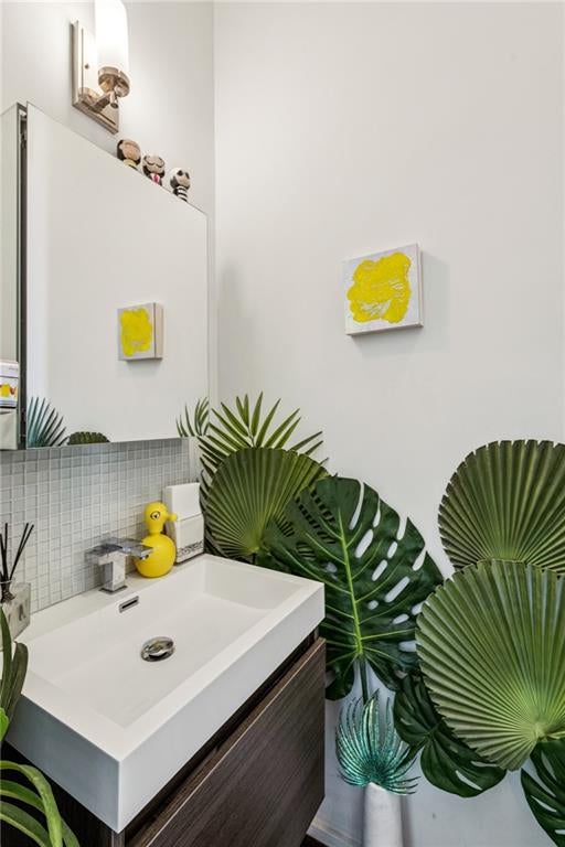 Atlanta, Georgia, 30309, United States, 3 Bedrooms Bedrooms, ,4 BathroomsBathrooms,Residential,Active,1997555