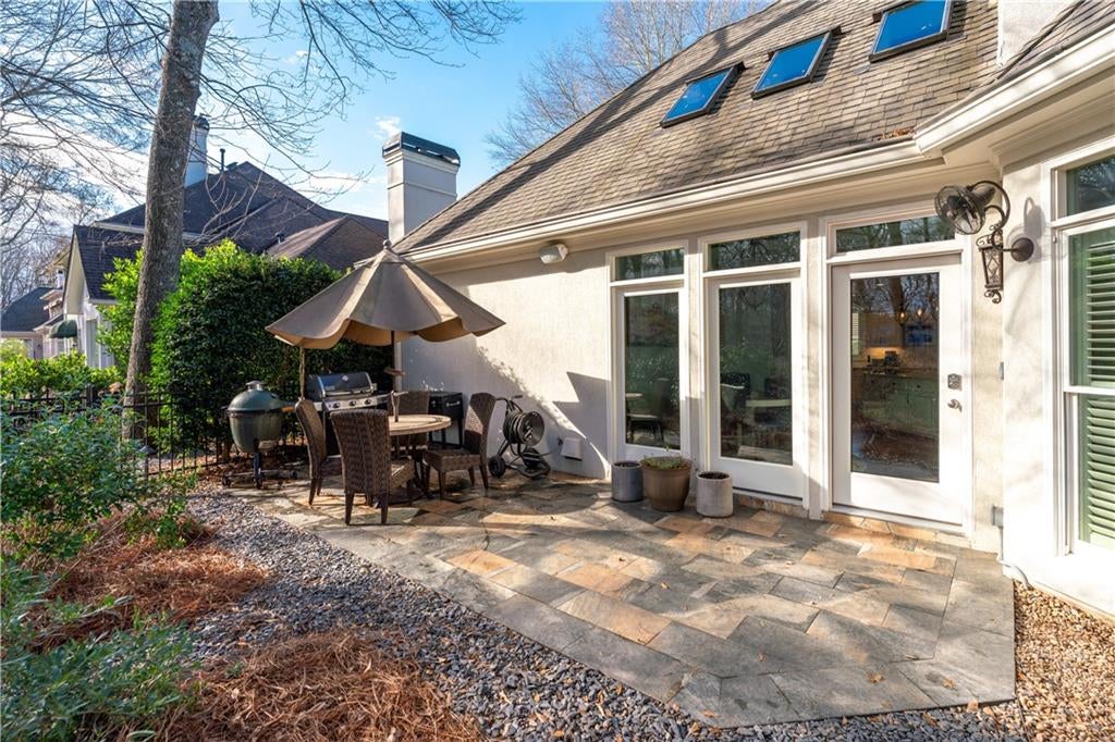 Johns Creek, Georgia, 30097, United States, 4 Bedrooms Bedrooms, ,5 BathroomsBathrooms,Residential,Active,2007308