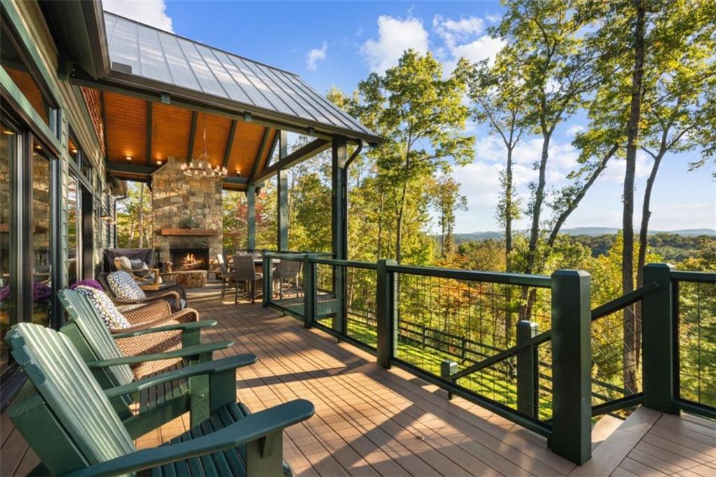 Ellijay, Georgia, 30536, United States, 3 Bedrooms Bedrooms, ,4 BathroomsBathrooms,Residential,Active,1968420