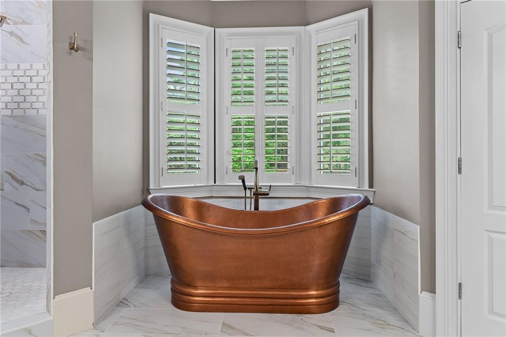 Canton, Georgia, 30115, United States, 6 Bedrooms Bedrooms, ,7 BathroomsBathrooms,Residential,Active,1831788