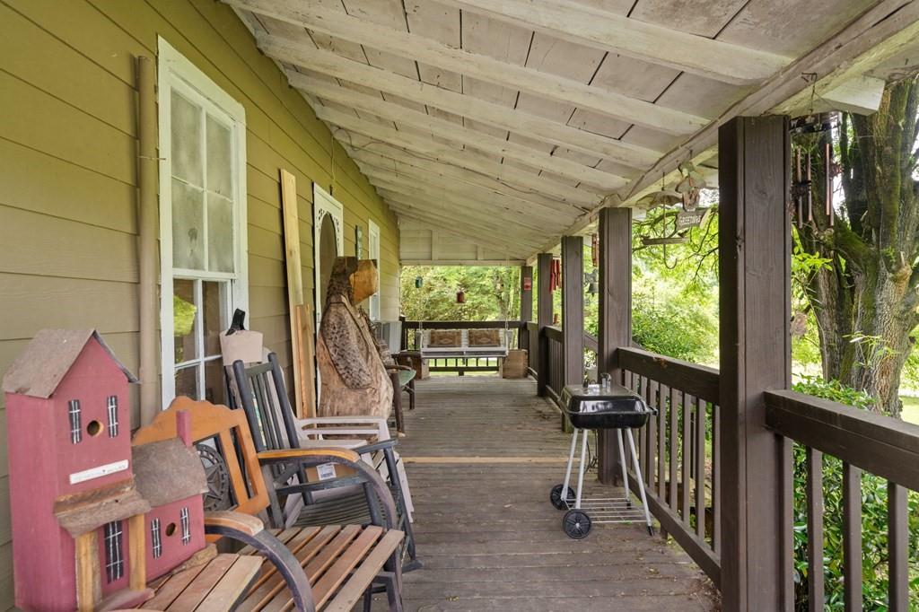 Ellijay, Georgia, 30536, United States, 3 Bedrooms Bedrooms, ,3 BathroomsBathrooms,Residential,Active,1953416