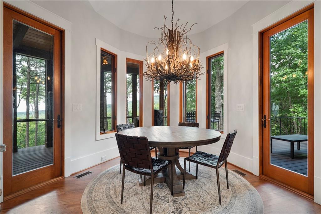 Big Canoe, Georgia, 30143, United States, 5 Bedrooms Bedrooms, ,5 BathroomsBathrooms,Residential,Active,1997553