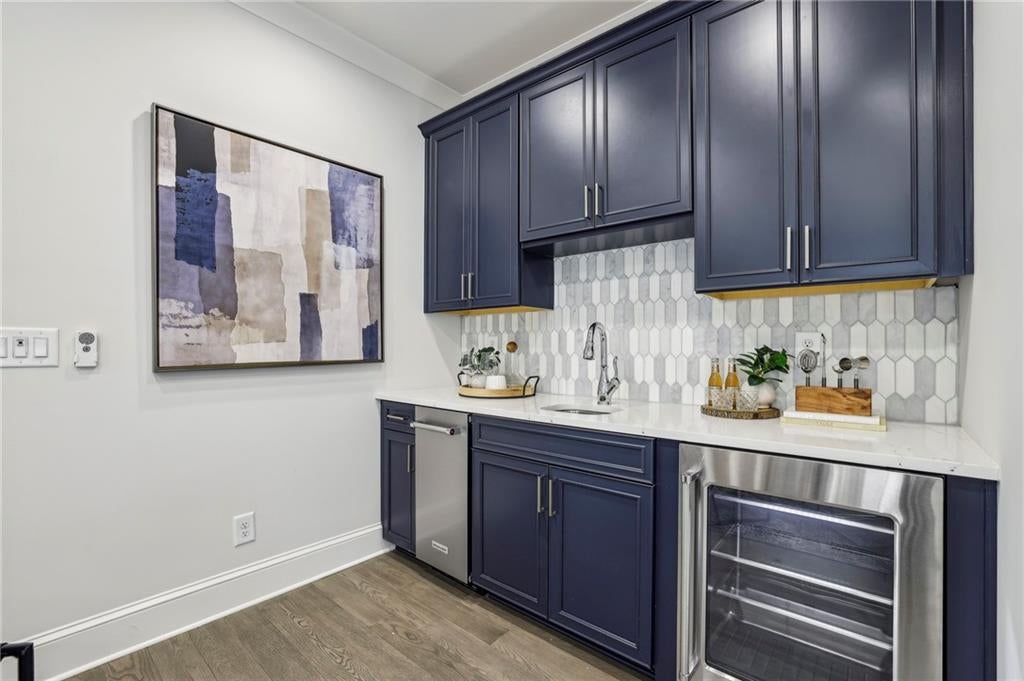Alpharetta, Georgia, 30009, United States, 3 Bedrooms Bedrooms, ,4 BathroomsBathrooms,Residential,Active,1849562