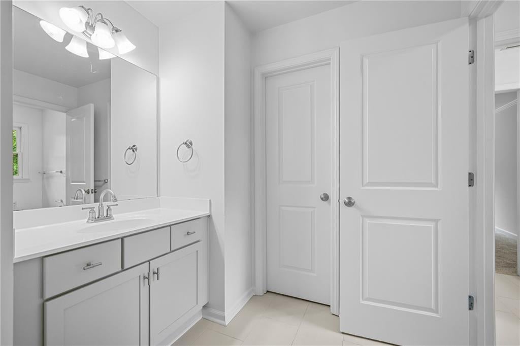 Canton, Georgia, 30115, United States, 6 Bedrooms Bedrooms, ,6 BathroomsBathrooms,Residential,Active,1987231