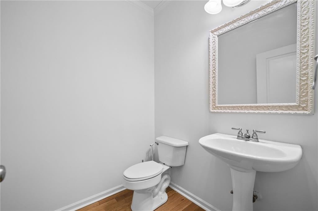 Canton, Georgia, 30115, United States, 6 Bedrooms Bedrooms, ,6 BathroomsBathrooms,Residential,Active,1922302