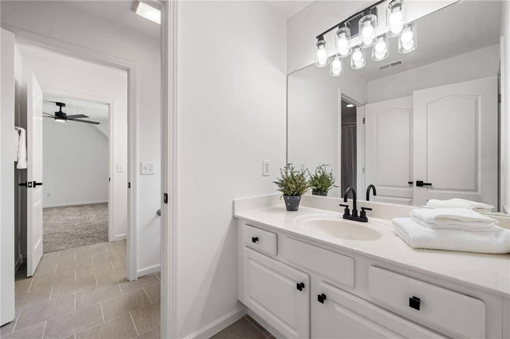 Canton, Georgia, 30114, United States, 5 Bedrooms Bedrooms, ,5 BathroomsBathrooms,Residential,Active,1823932