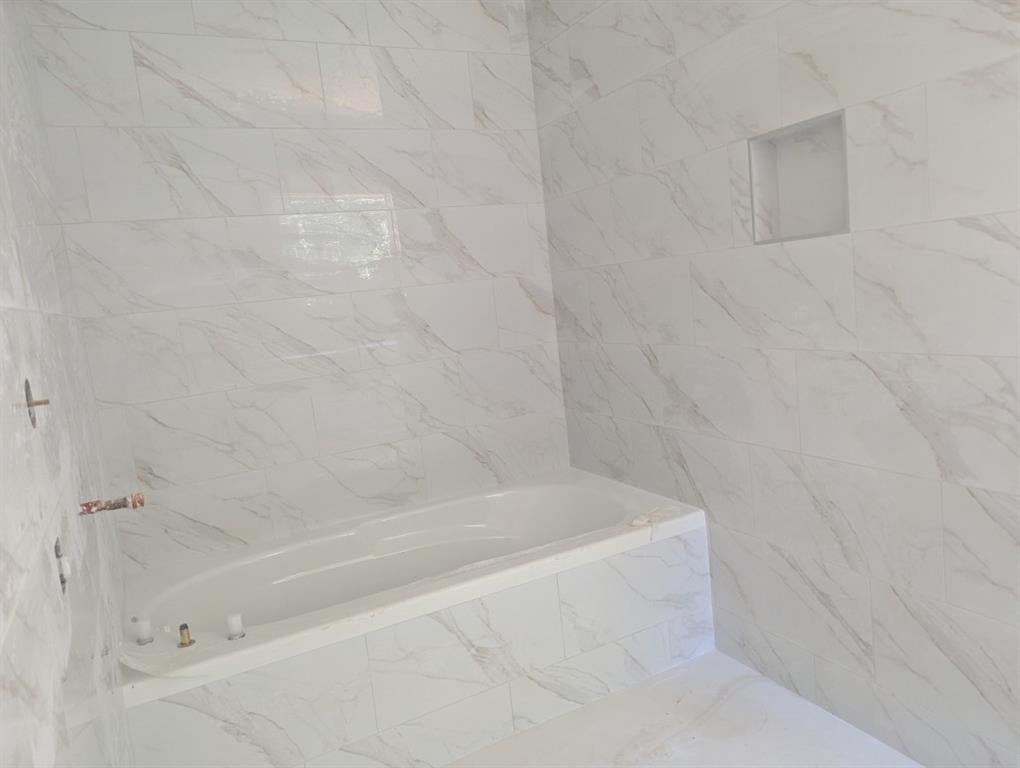 Gainesville, Georgia, 30506, United States, 4 Bedrooms Bedrooms, ,5 BathroomsBathrooms,Residential,Active,1886834