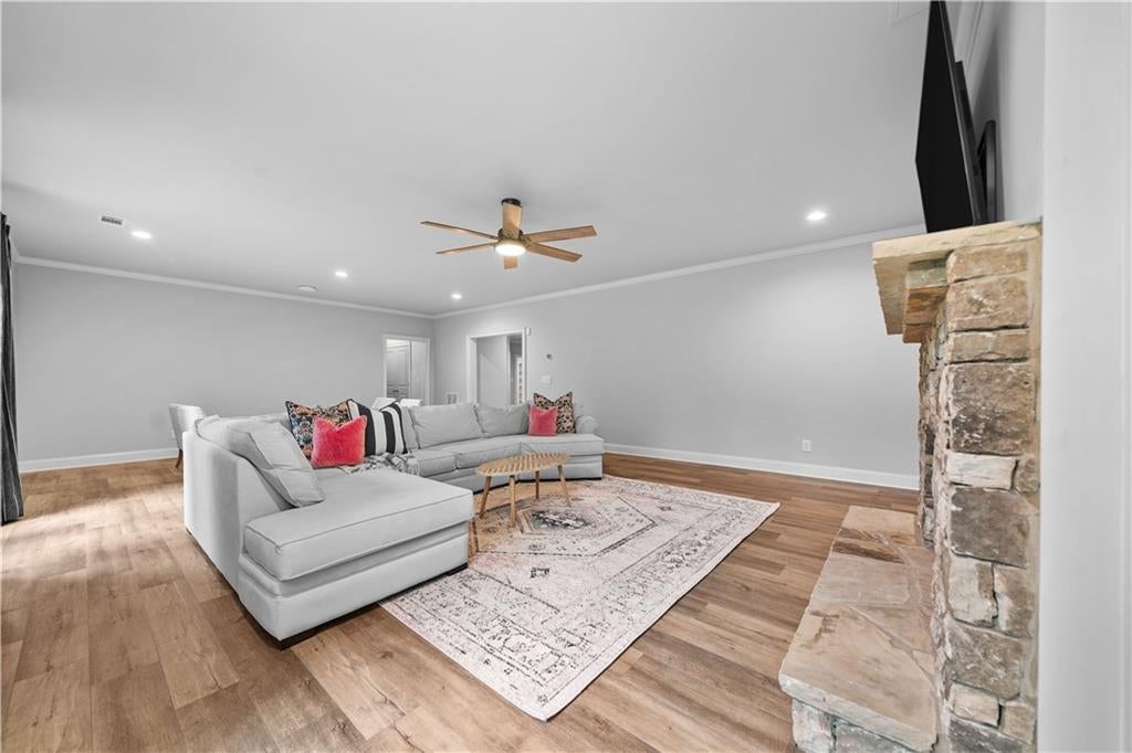 Milton, Georgia, 30004, United States, 5 Bedrooms Bedrooms, ,7 BathroomsBathrooms,Residential,Active,2011188