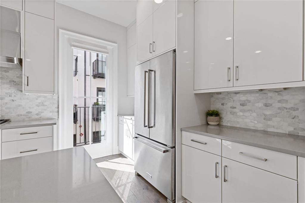 Atlanta, Georgia, 30308, United States, 3 Bedrooms Bedrooms, ,4 BathroomsBathrooms,Residential,Active,1969688