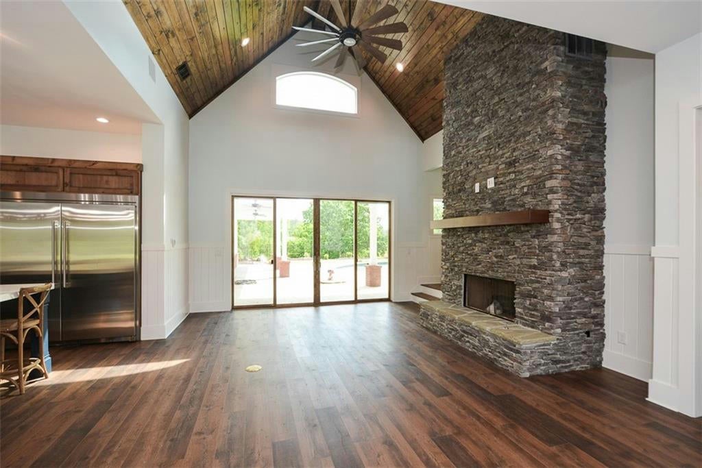 Waleska, Georgia, 30183, United States, ,5 BathroomsBathrooms,Residential,Active,1704235