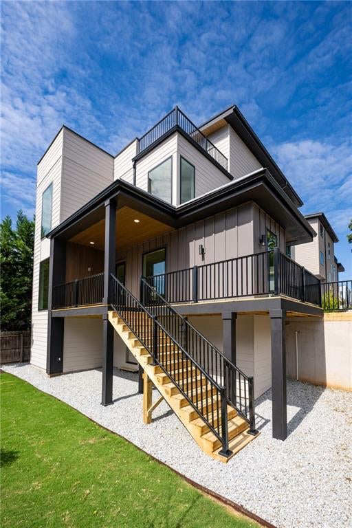 Atlanta, Georgia, 30308, United States, 4 Bedrooms Bedrooms, ,5 BathroomsBathrooms,Residential,Pending,1997548