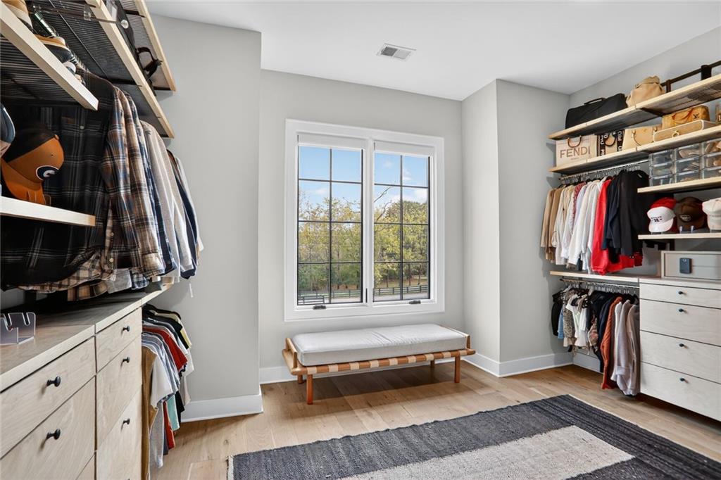 Canton, Georgia, 30115, United States, 4 Bedrooms Bedrooms, ,5 BathroomsBathrooms,Residential,Active,1997565