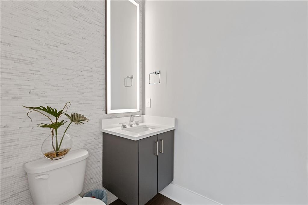 Atlanta, Georgia, 30308, United States, 3 Bedrooms Bedrooms, ,4 BathroomsBathrooms,Residential,Active,1969688