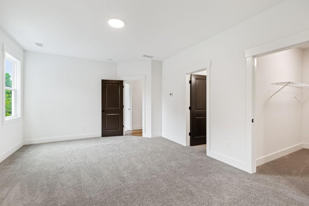 Gainesville, Georgia, 30506, United States, 5 Bedrooms Bedrooms, ,5 BathroomsBathrooms,Residential,Active,1926890