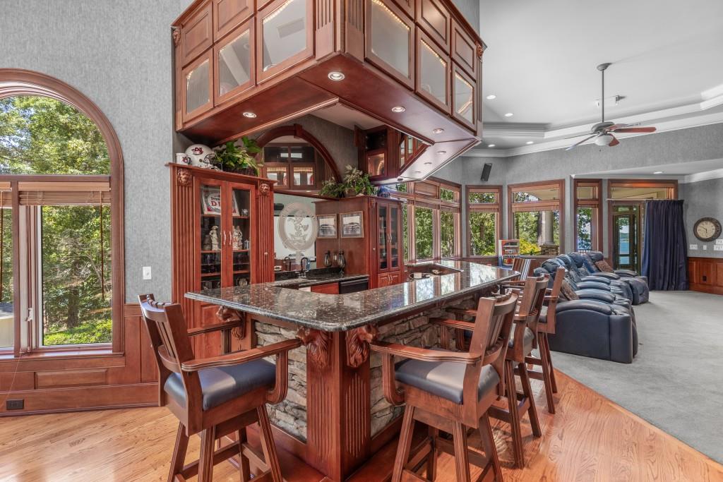 Flowery Branch, Georgia, 30542, United States, 4 Bedrooms Bedrooms, ,8 BathroomsBathrooms,Residential,Active,1929460