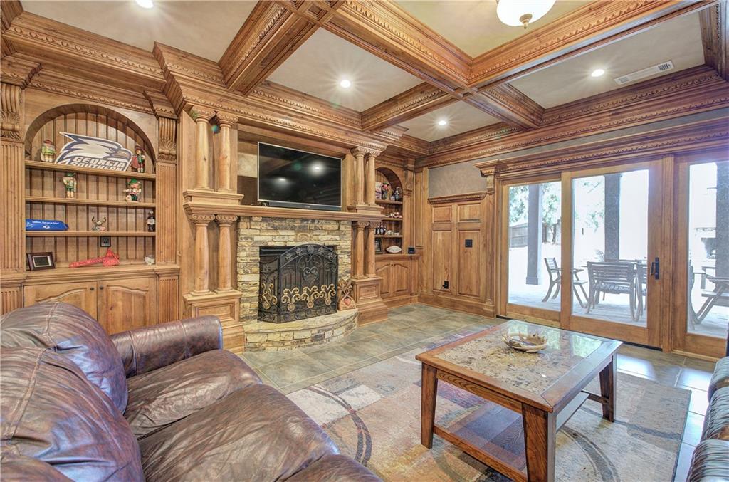 Canton, Georgia, 30114, United States, 6 Bedrooms Bedrooms, ,5 BathroomsBathrooms,Residential,Active,2009423