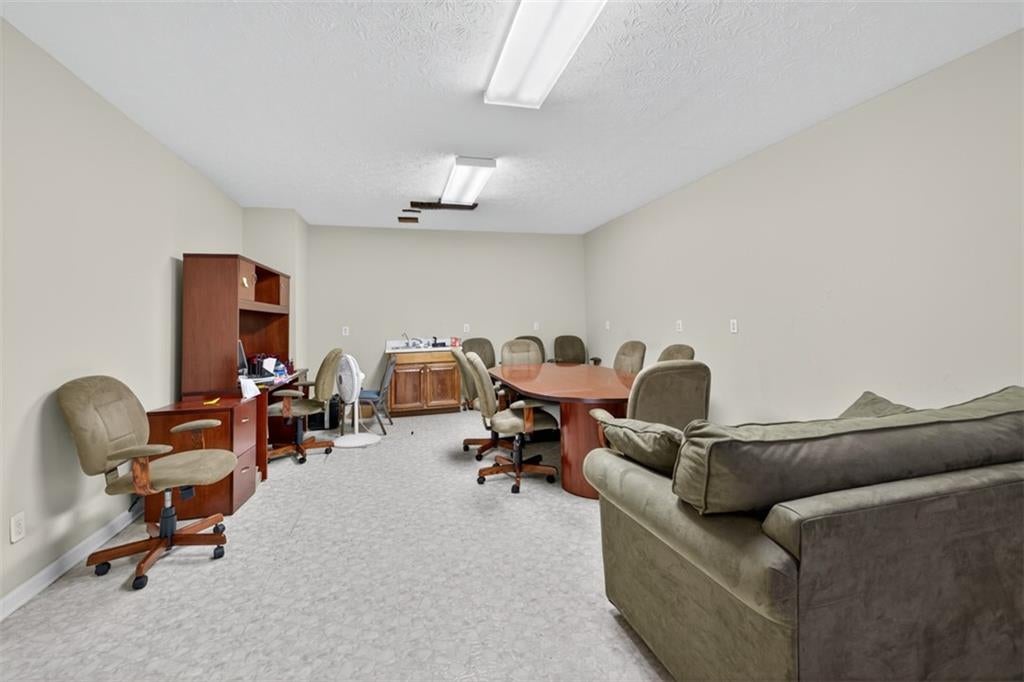 Suwanee, Georgia, 30024, United States, 7 Bedrooms Bedrooms, ,6 BathroomsBathrooms,Residential,Active,1990667