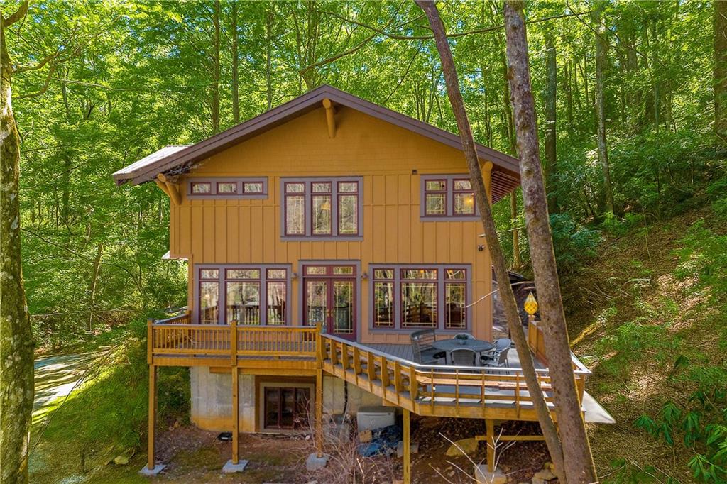 Cherry Log, Georgia, 30522, United States, 4 Bedrooms Bedrooms, ,5 BathroomsBathrooms,Residential,Active,2044183
