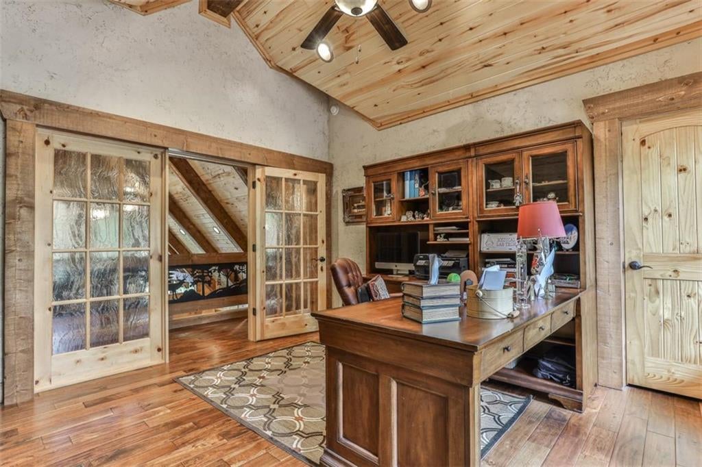 Talking Rock, Georgia, 30175, United States, 5 Bedrooms Bedrooms, ,5 BathroomsBathrooms,Residential,Active,1953388