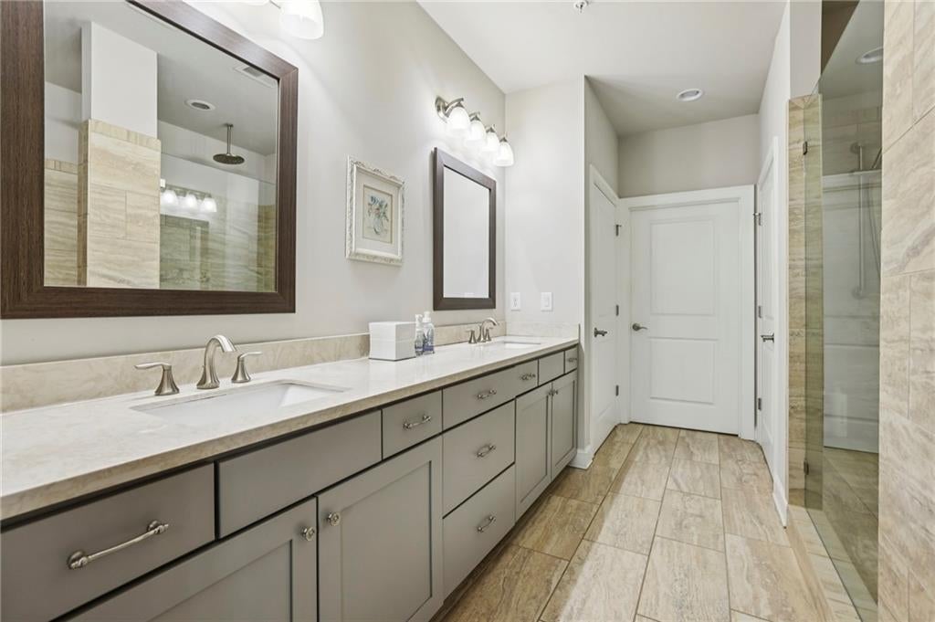 Alpharetta, Georgia, 30009, United States, 3 Bedrooms Bedrooms, ,4 BathroomsBathrooms,Residential,Active,1914799