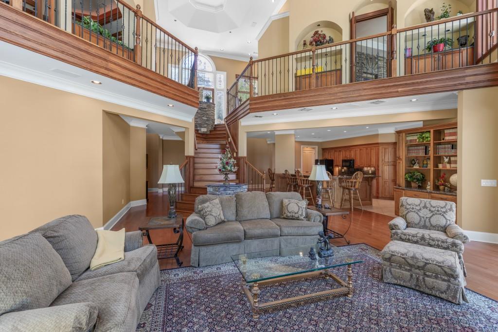 Flowery Branch, Georgia, 30542, United States, 4 Bedrooms Bedrooms, ,8 BathroomsBathrooms,Residential,Active,1929460