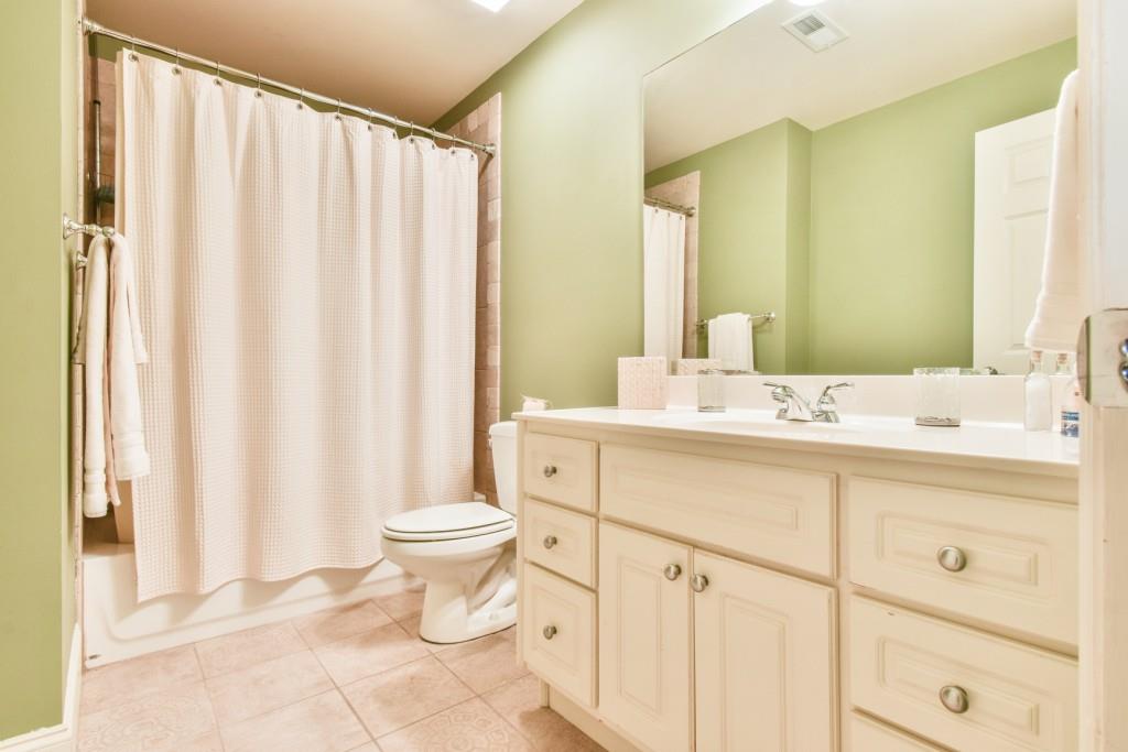 Suwanee, Georgia, 30024, United States, 5 Bedrooms Bedrooms, ,5 BathroomsBathrooms,Residential,Active,1970958