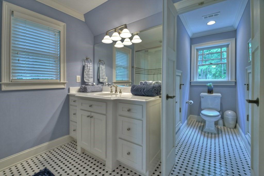 Ellijay, Georgia, 30536, United States, ,7 BathroomsBathrooms,Residential,Active,1824568