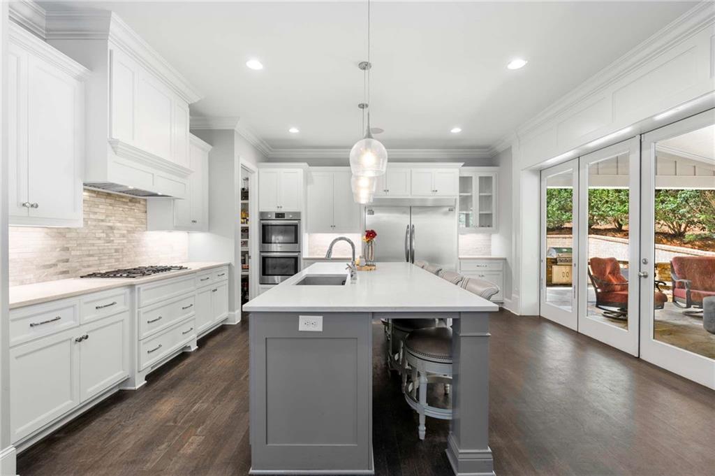 Flowery Branch, Georgia, 30542, United States, 5 Bedrooms Bedrooms, ,7 BathroomsBathrooms,Residential,Active,1936617