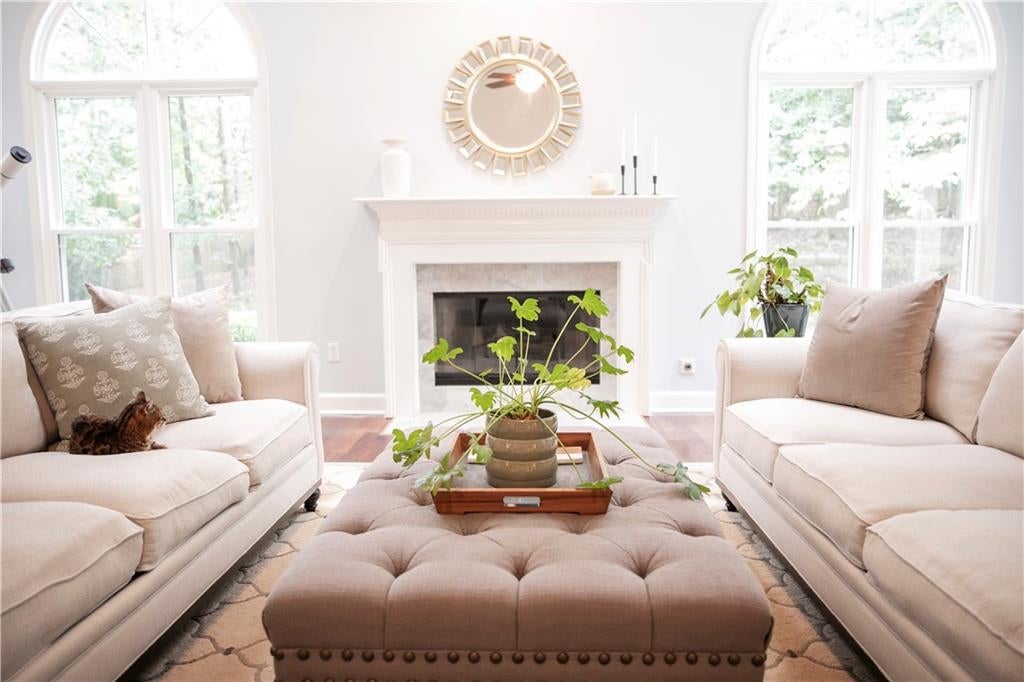 Roswell, Georgia, 30075, United States, 6 Bedrooms Bedrooms, ,6 BathroomsBathrooms,Residential,Active,2015430