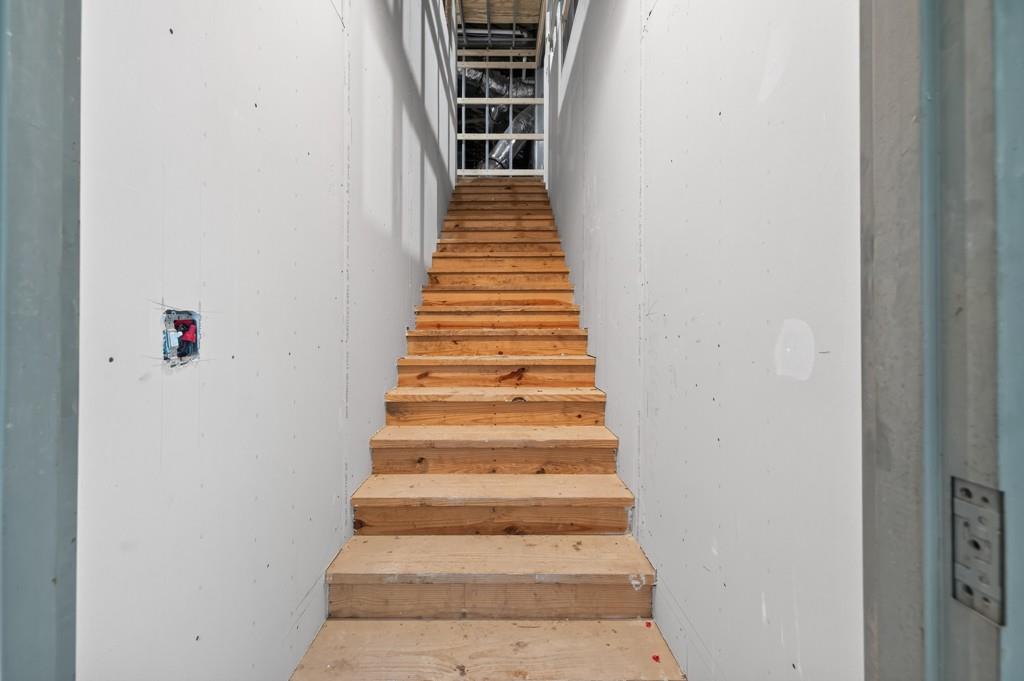 Loganville, Georgia, 30052, United States, 9 Bedrooms Bedrooms, ,10 BathroomsBathrooms,Residential,Active,1987241