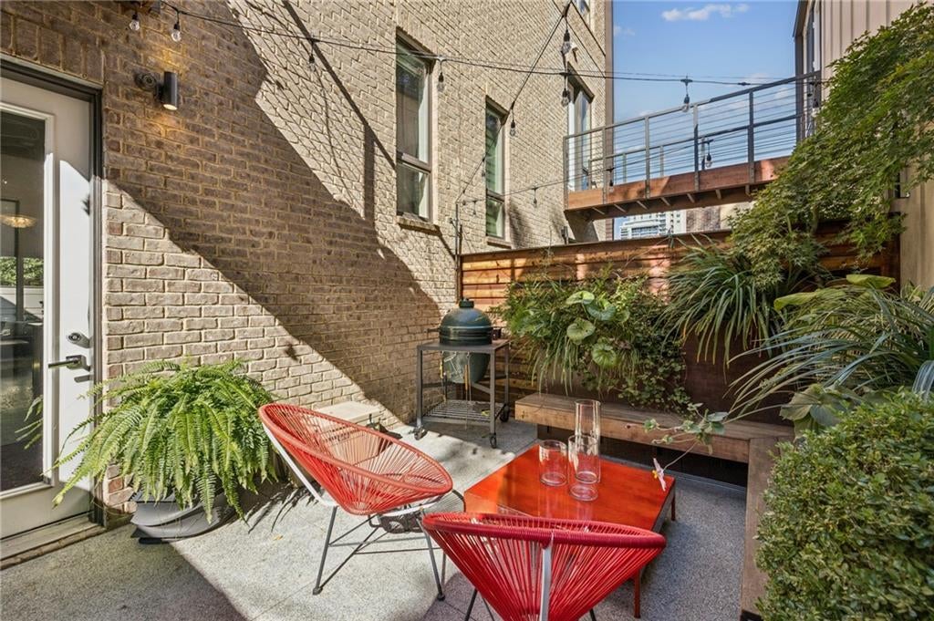 Atlanta, Georgia, 30309, United States, 3 Bedrooms Bedrooms, ,4 BathroomsBathrooms,Residential,Active,1997555