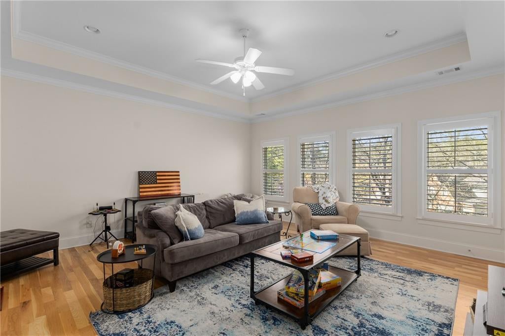 Peachtree Corners, Georgia, 30092, United States, 5 Bedrooms Bedrooms, ,4 BathroomsBathrooms,Residential,Active,1894514
