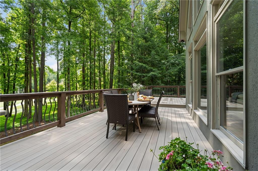 Johns Creek, Georgia, 30022, United States, 6 Bedrooms Bedrooms, ,5 BathroomsBathrooms,Residential,Active,1943809