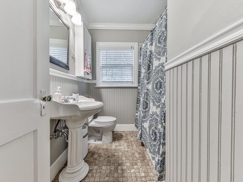 Atlanta, Georgia, 30305, United States, ,6 BathroomsBathrooms,Residential,Active,1843826