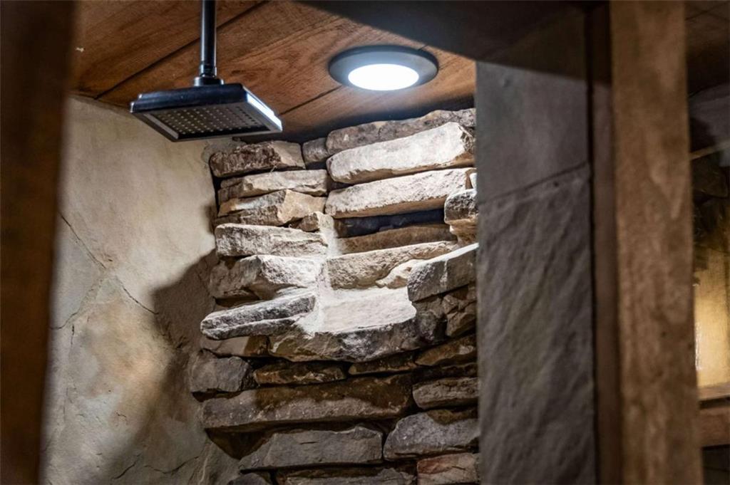 Blue Ridge, Georgia, 30513, United States, 3 Bedrooms Bedrooms, ,5 BathroomsBathrooms,Residential,Active,2007311