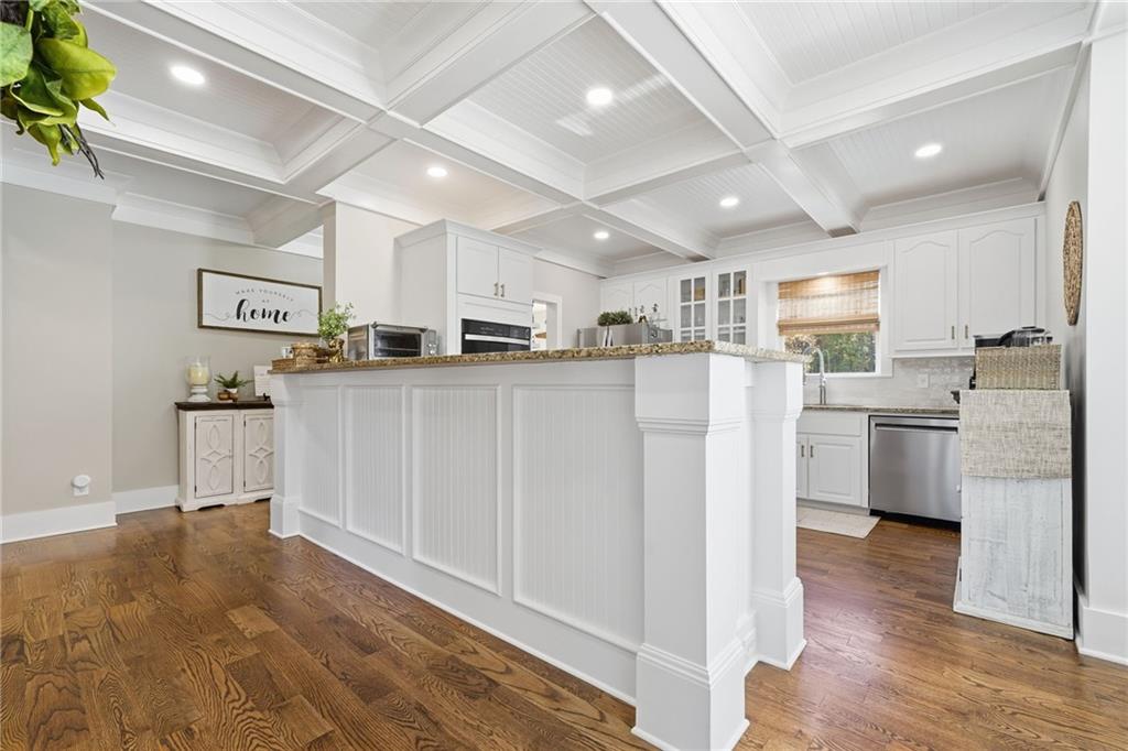 Canton, Georgia, 30114, United States, 4 Bedrooms Bedrooms, ,3 BathroomsBathrooms,Residential,Active,1990652