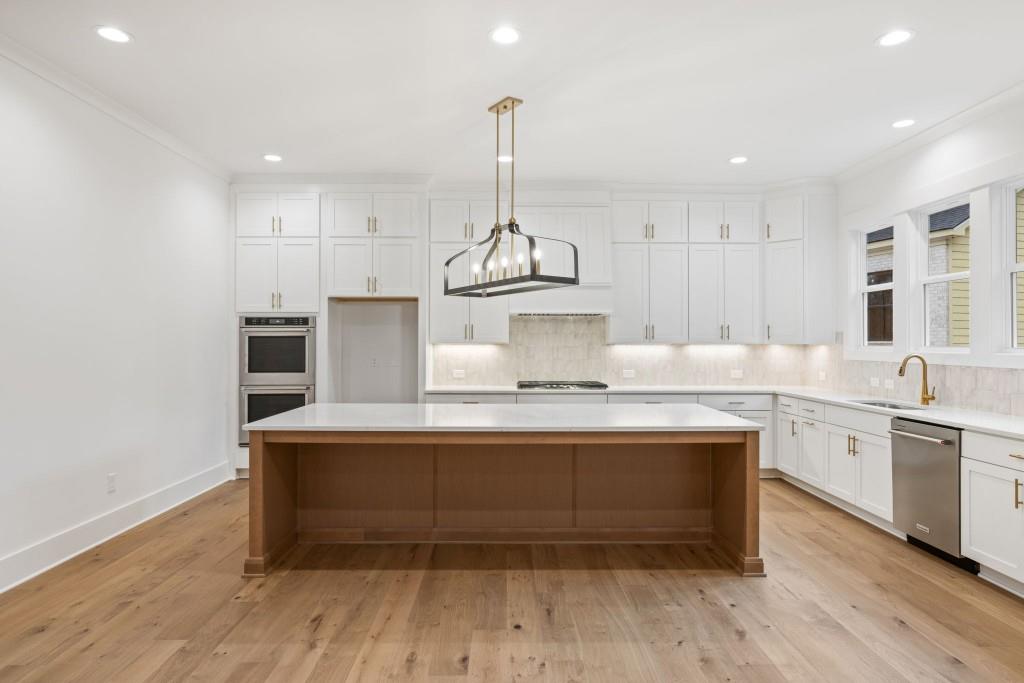 Gainesville, Georgia, 30506, United States, 4 Bedrooms Bedrooms, ,5 BathroomsBathrooms,Residential,Active,1993964