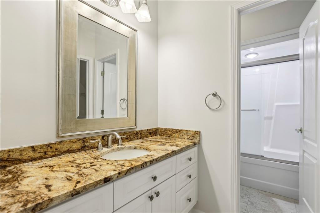 Marietta, Georgia, 30062, United States, 6 Bedrooms Bedrooms, ,6 BathroomsBathrooms,Residential,Active,1965815