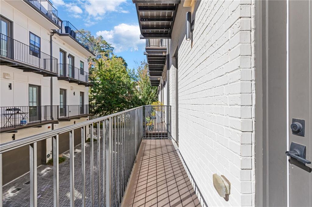 Atlanta, Georgia, 30308, United States, 3 Bedrooms Bedrooms, ,4 BathroomsBathrooms,Residential,Active,1969688