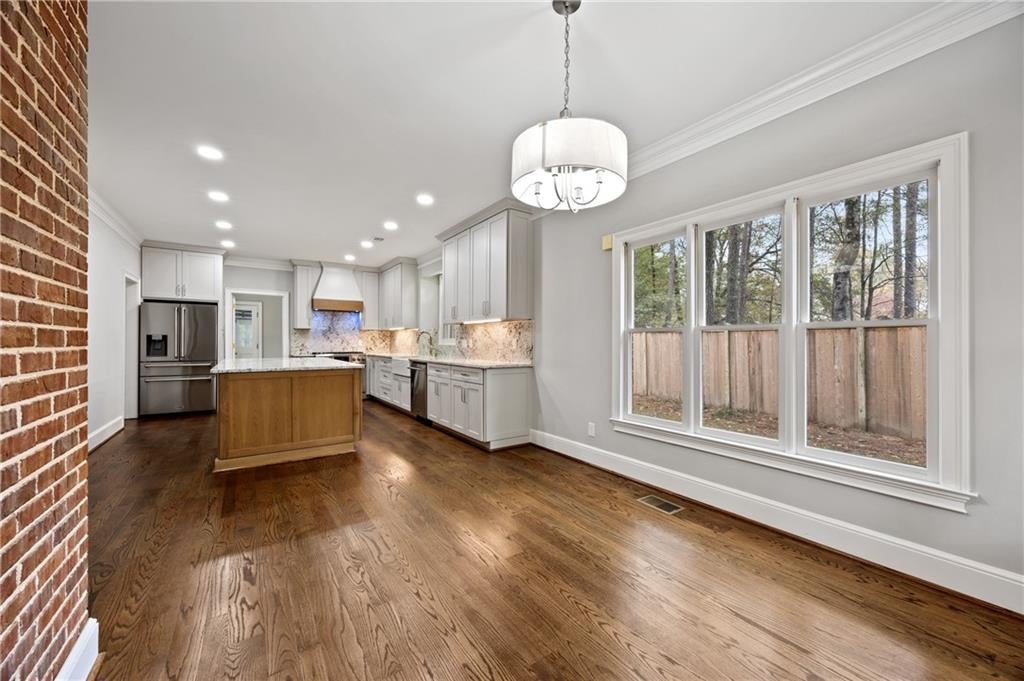 Johns Creek, Georgia, 30097, United States, 6 Bedrooms Bedrooms, ,6 BathroomsBathrooms,Residential,Active,1973298