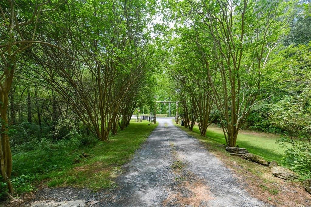 Waleska, Georgia, 30183, United States, ,5 BathroomsBathrooms,Residential,Active,1704235