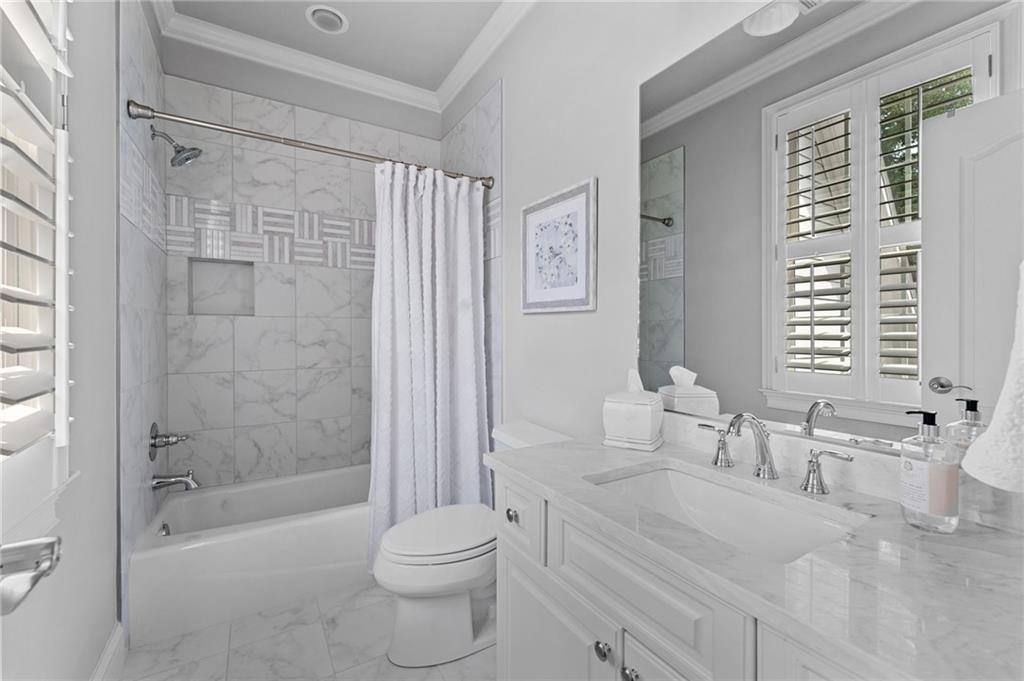 Canton, Georgia, 30115, United States, 6 Bedrooms Bedrooms, ,7 BathroomsBathrooms,Residential,Active,1831788