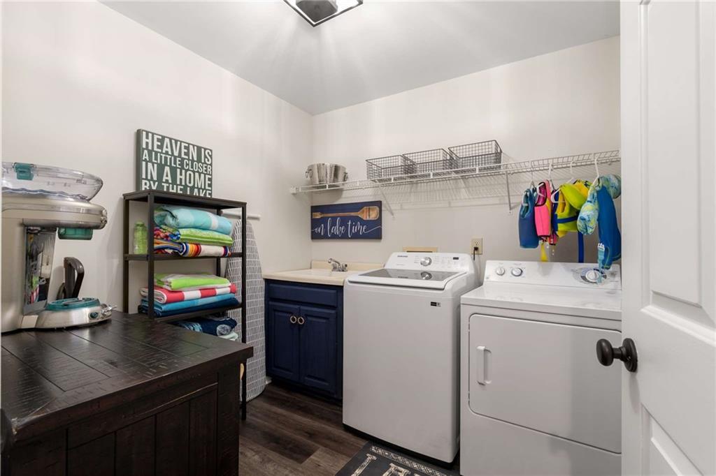 Buford, Georgia, 30518, United States, 5 Bedrooms Bedrooms, ,4 BathroomsBathrooms,Residential,Active,1764522