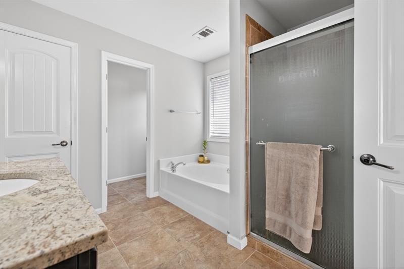 Flowery Branch, Georgia, 30542, United States, 6 Bedrooms Bedrooms, ,6 BathroomsBathrooms,Residential,Active,2007080